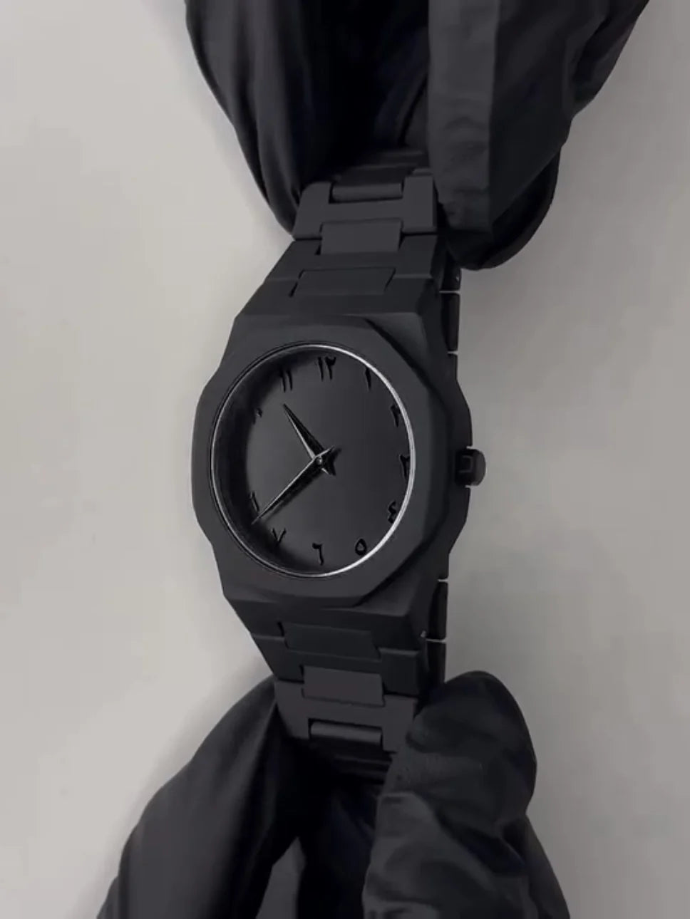 BLACK ARABIC WATCH